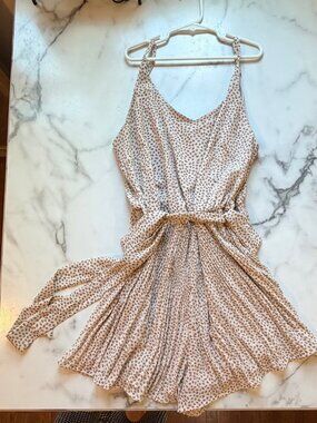 (S) Tan & White Romper